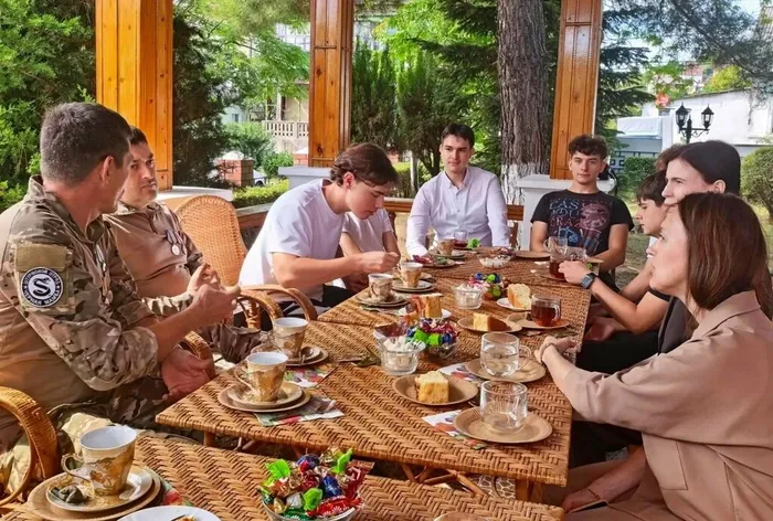 разговор с героями 8